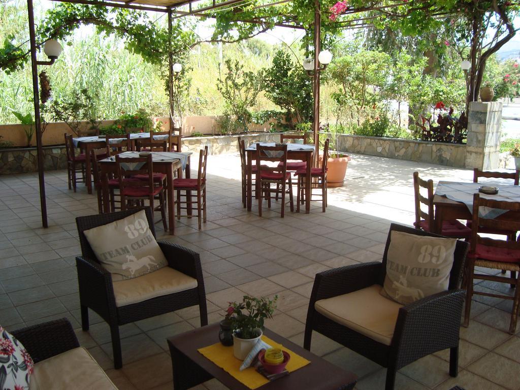 Athina Hotel Rethymno  Exterior photo