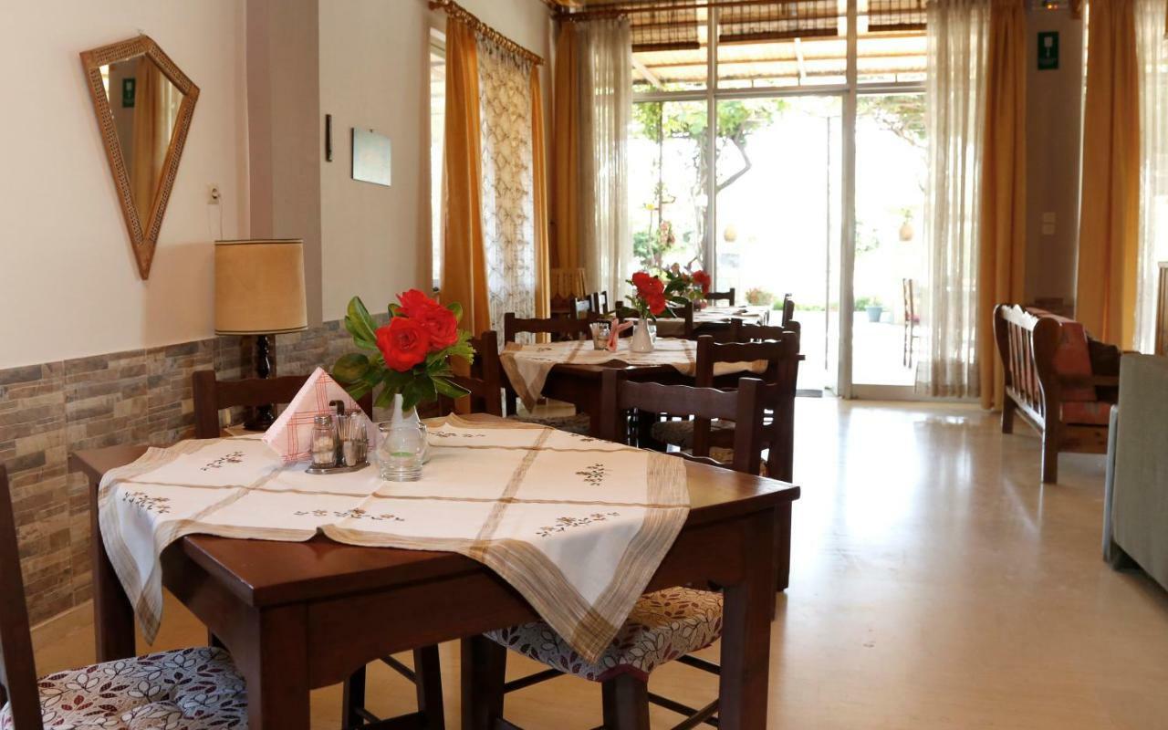 Athina Hotel Rethymno  Exterior photo