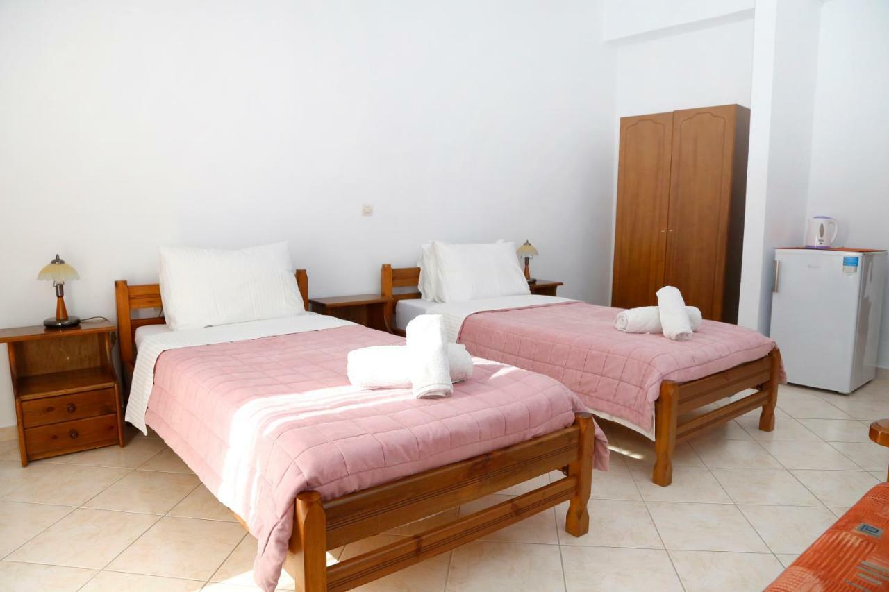 Athina Hotel Rethymno  Exterior photo