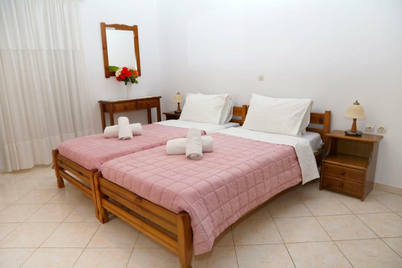 Athina Hotel Rethymno  Exterior photo