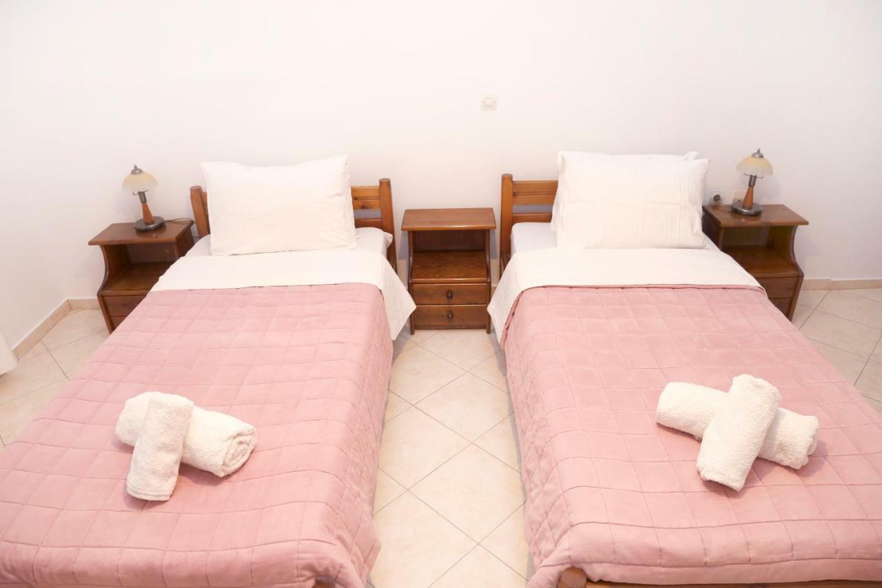 Athina Hotel Rethymno  Exterior photo