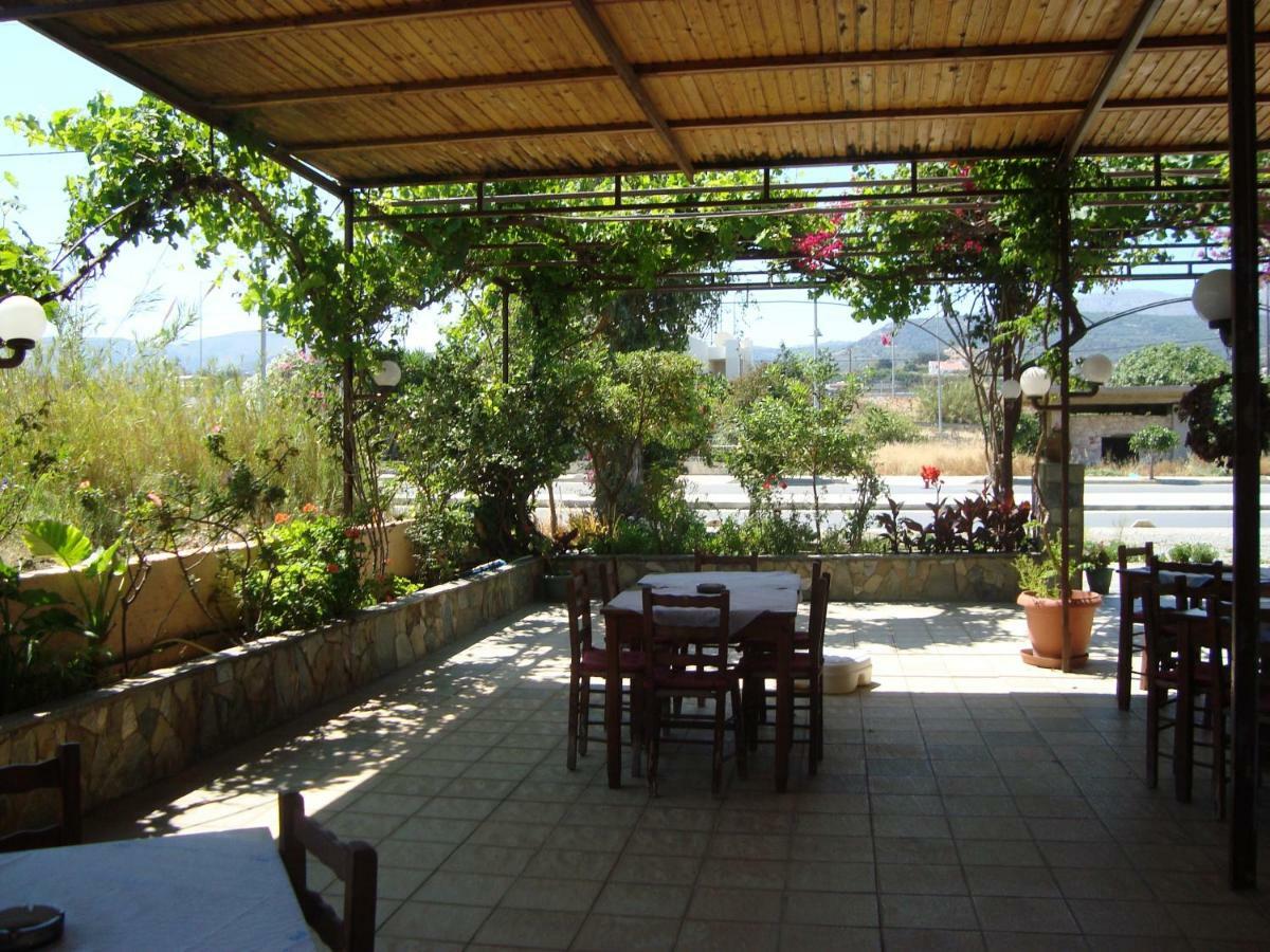Athina Hotel Rethymno  Exterior photo