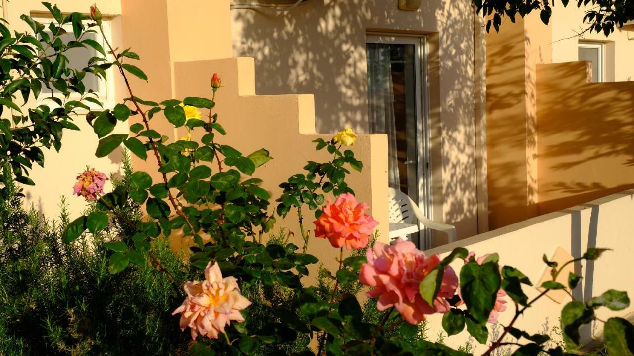 Athina Hotel Rethymno  Exterior photo